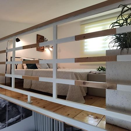 Zona Apartments Zrenjanin Buitenkant foto